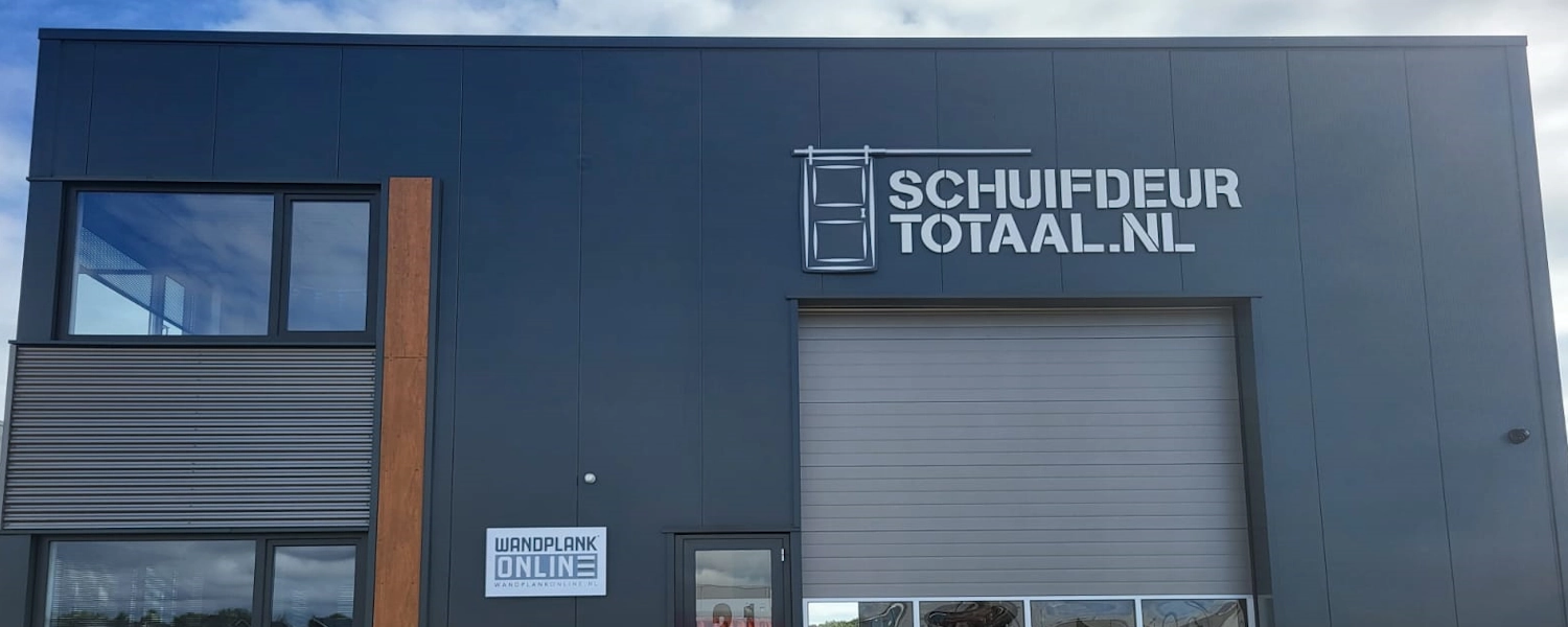 Schuifdeur-totaal.nl opens doors