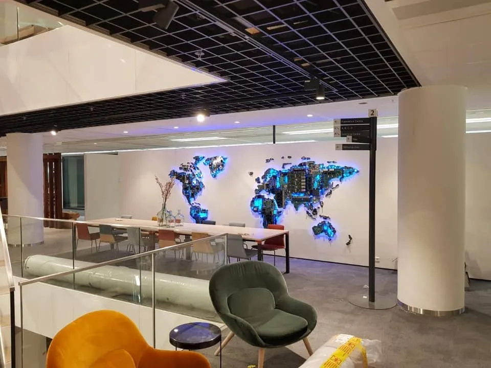 MS walls and ceilings