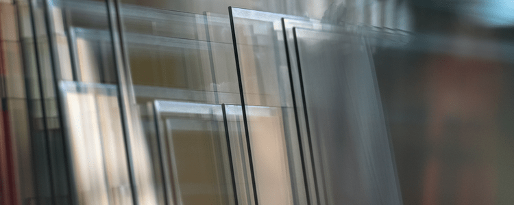 Glas plaatsen