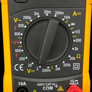 close up multimeter draaiknop