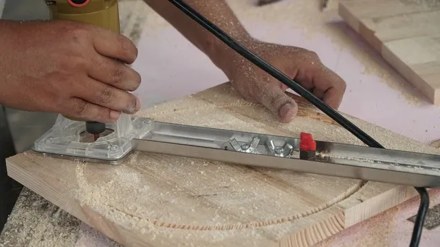 man mills circle with router