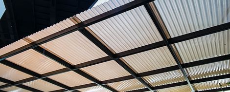 Making a corrugated sheet roof